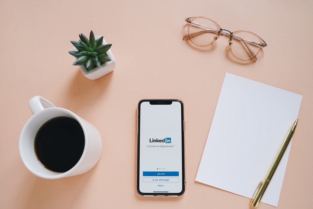 Pods d’engagement sur Linkedin : l’avis d’une community manager freelance expérimentée